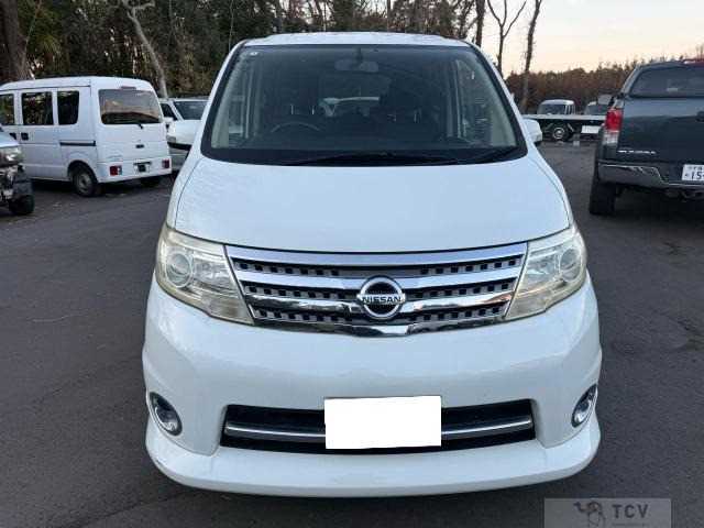 2010 Nissan Serena