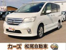2013 Nissan Serena