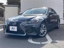 2017 Lexus IS