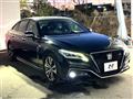 2019 Toyota Crown Hybrid