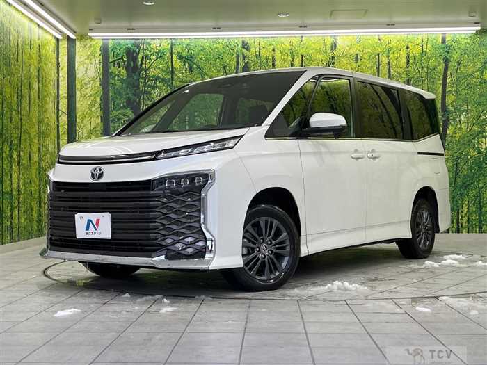 2025 Toyota Voxy