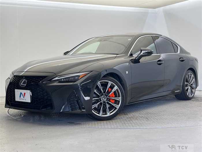 2022 Lexus IS