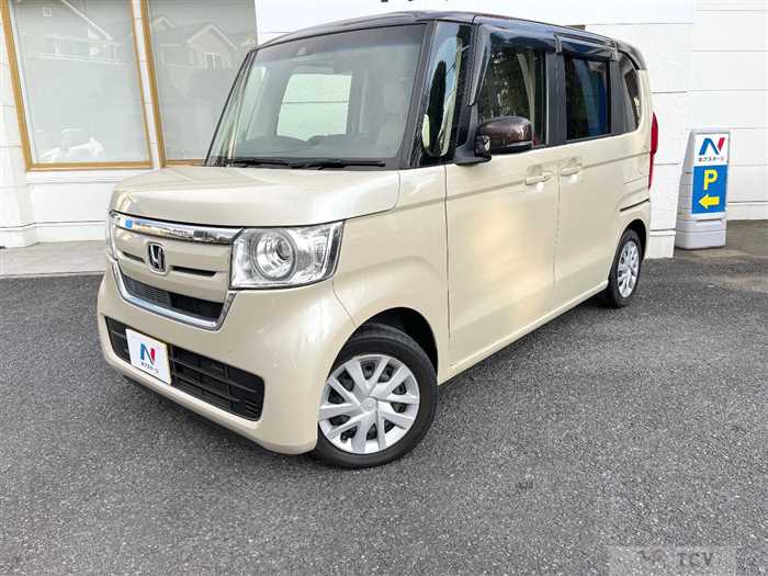 2017 Honda N BOX