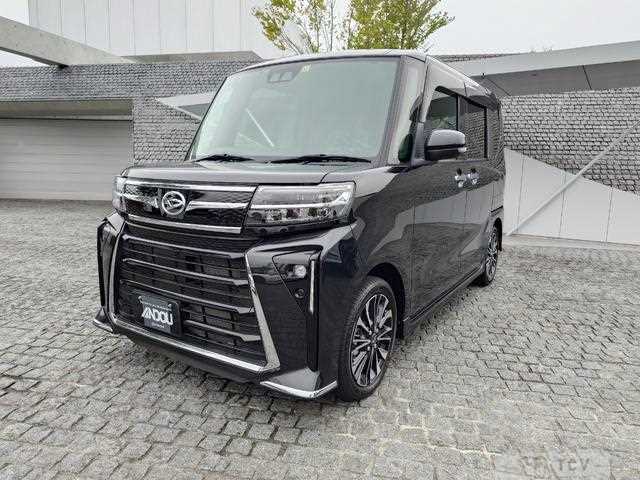 2022 Daihatsu Tanto