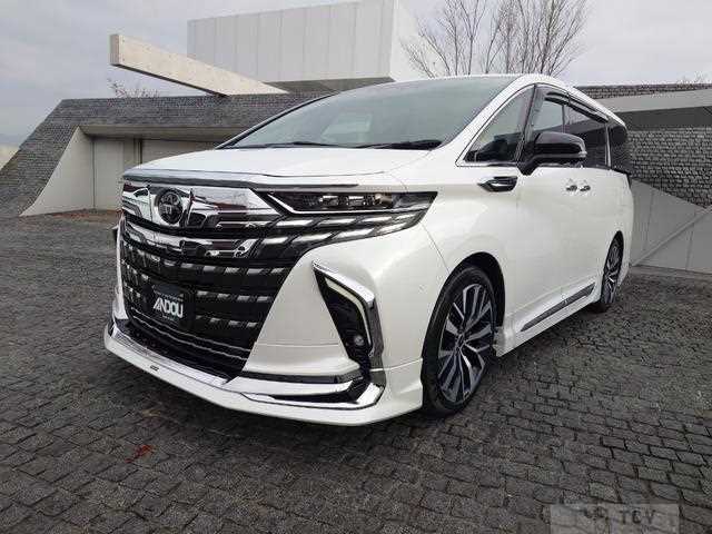 2023 Toyota Alphard Hybrid