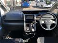 2009 Toyota Voxy
