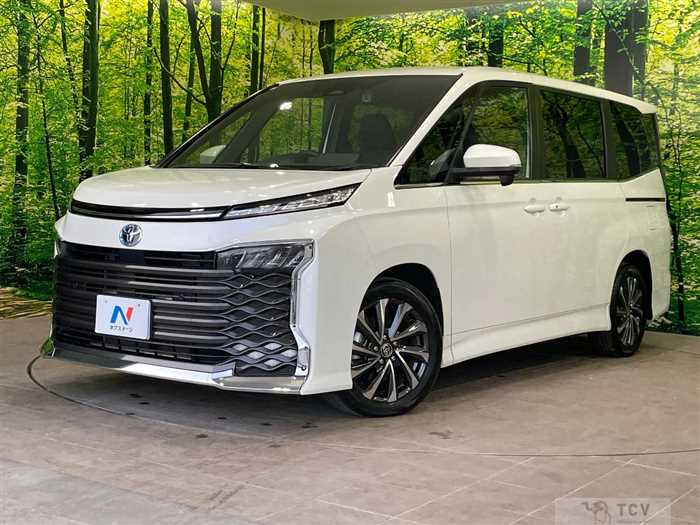 2023 Toyota Voxy
