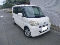 2010 Daihatsu Tanto