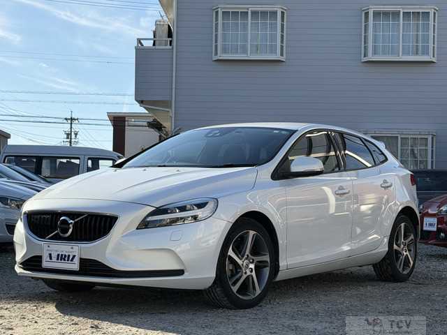 2016 Volvo V40