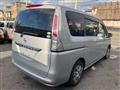 2011 Nissan Serena