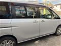 2011 Nissan Serena
