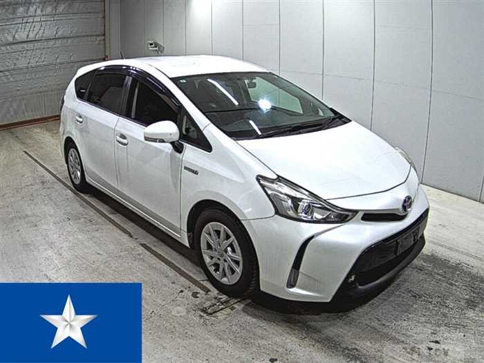 2015 Toyota PRIUS α
