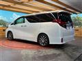 2015 Toyota Alphard Hybrid