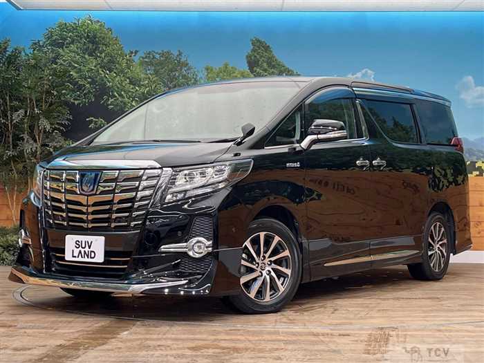 2017 Toyota Alphard Hybrid