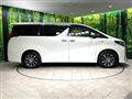 2017 Toyota Alphard Hybrid