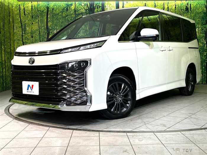 2025 Toyota Voxy
