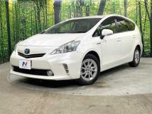 2012 Toyota PRIUS α