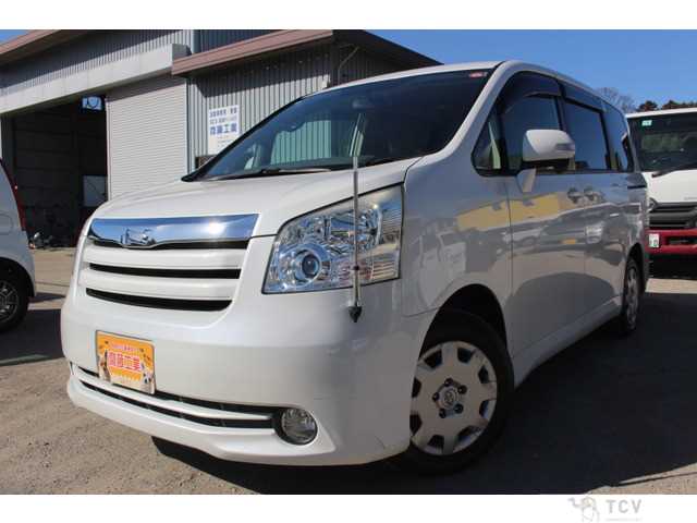 2008 Toyota Noah