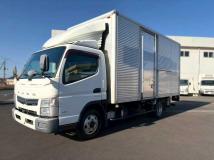 2015 Mitsubishi Canter