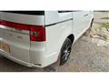 2007 Mitsubishi Delica D5