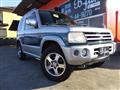 2006 Mitsubishi Pajero Mini