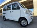 2009 Daihatsu Hijet Cargo