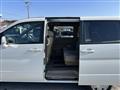 2002 Nissan Serena