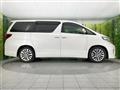 2013 Toyota Alphard