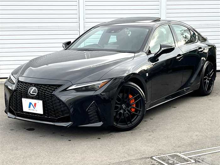 2023 Lexus IS