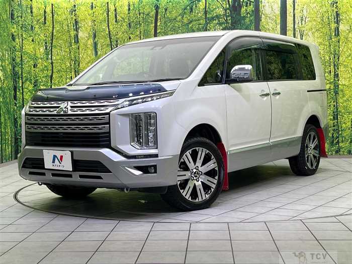2019 Mitsubishi Delica D5