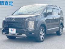 2022 Mitsubishi Delica D5