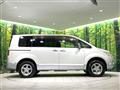 2008 Mitsubishi Delica D5