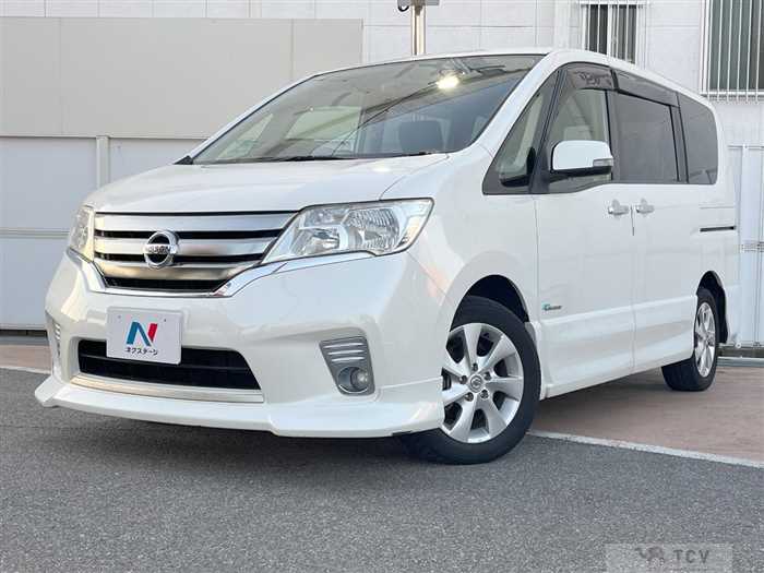 2013 Nissan Serena