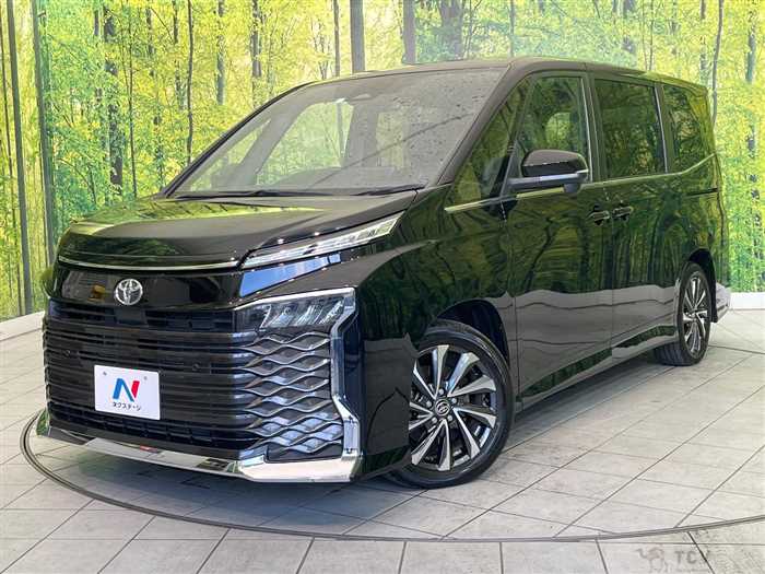 2023 Toyota Voxy