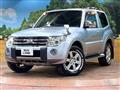 2010 Mitsubishi Pajero