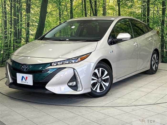 2017 Toyota Prius PHV