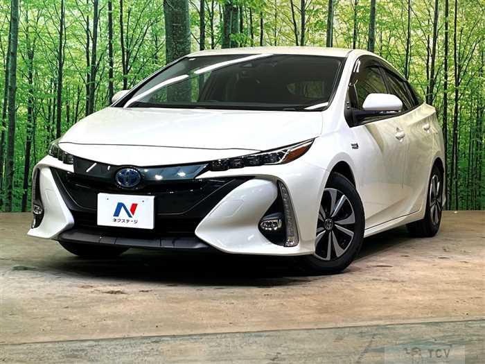 2017 Toyota Prius PHV