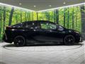 2017 Toyota Prius PHV