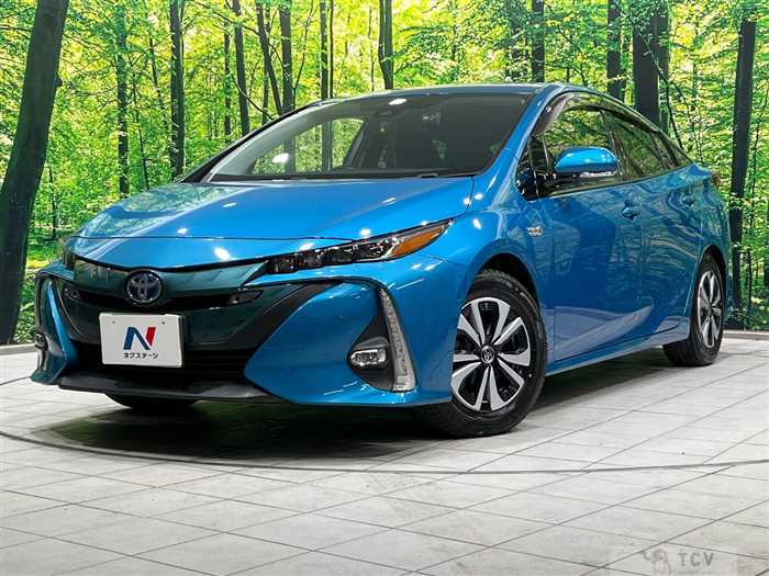2017 Toyota Prius PHV