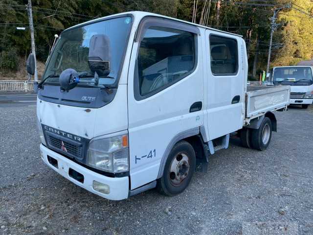 2003 Mitsubishi Canter