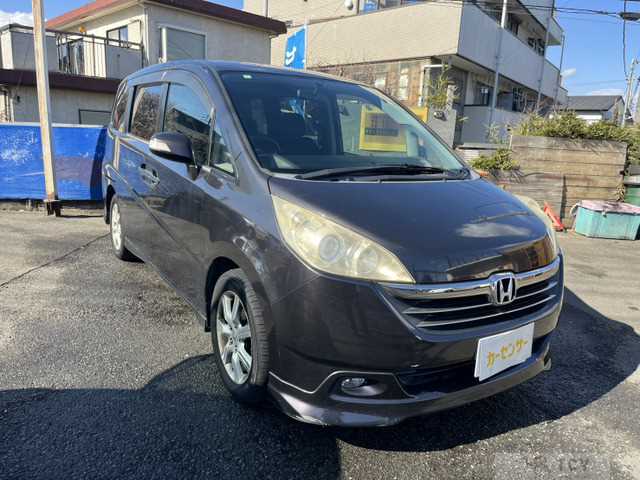 2005 Honda Step WGN
