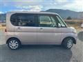 2011 Daihatsu Tanto