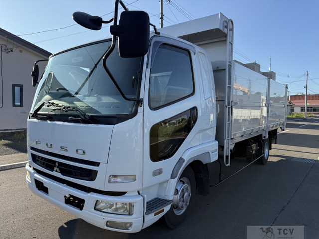 2007 Mitsubishi Fighter