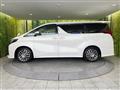 2016 Toyota Alphard