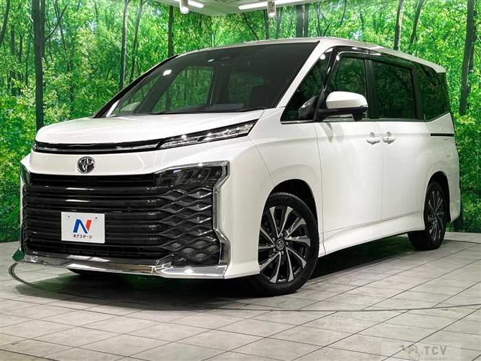 2023 Toyota Voxy