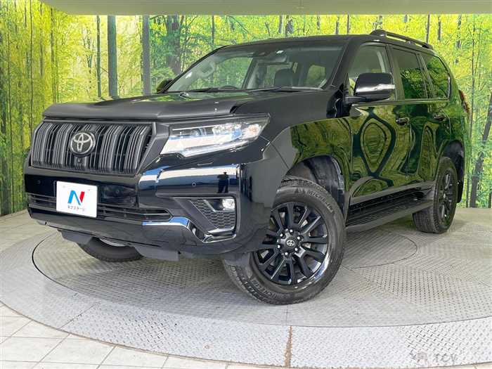 2022 Toyota Land Cruiser Prado