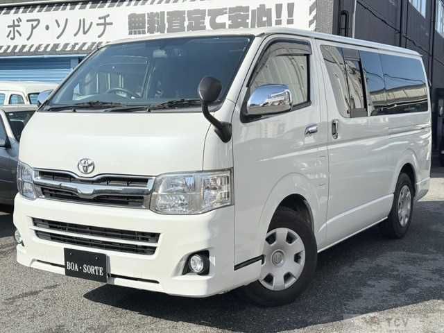 2013 Toyota Regiusace Van