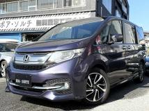 2016 Honda Step WGN