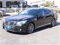 2013 Toyota Crown Athlete Series