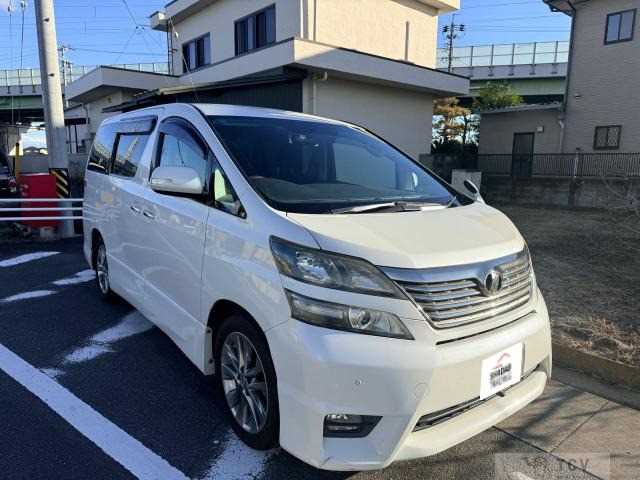 2010 Toyota Vellfire